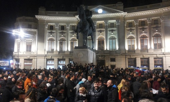 Protest in Bucuresti. Manifestul colectiv.